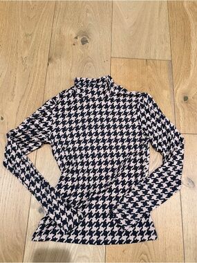 Sanctuary Houndstooth Long Sleeve Mock Neck Top - Black & Lig